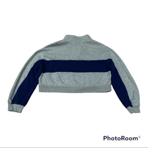 Divided H&M long sleeve sweatshirt size Medium - Picture 2 of 6